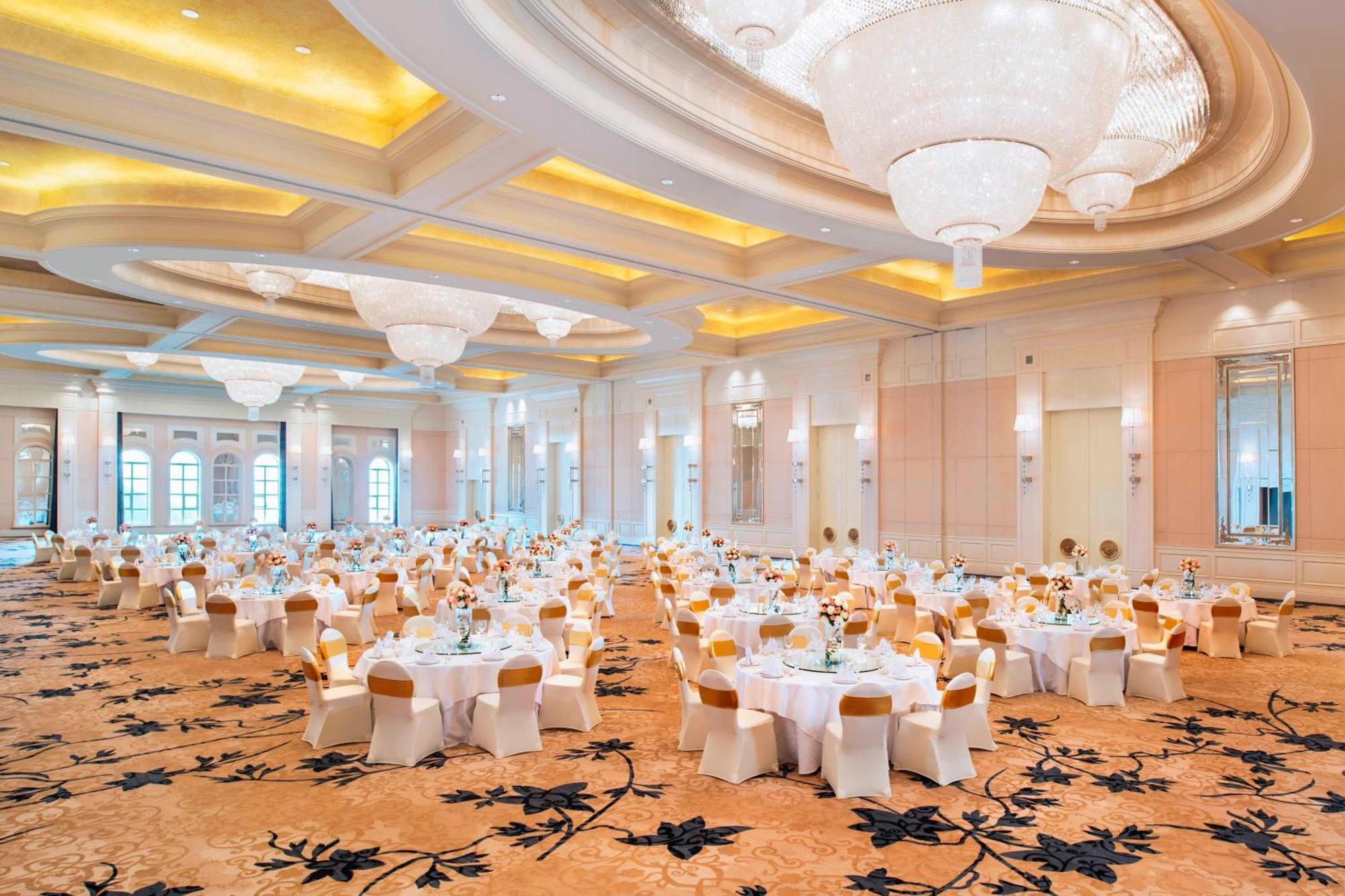 เดอะ คาสเซิล โฮเต็ล อะ ลักชัวรี คอลเลคชั่น โฮเต็ล ต้าเหลียน Hotel ภายนอก รูปภาพ